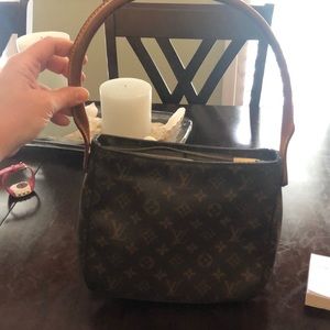 Authentic Louis Vuitton Looping MM handbag
